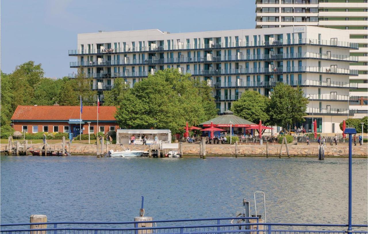 Nice Apartment In Luebeck Travemuende With Kitchen Екстериор снимка