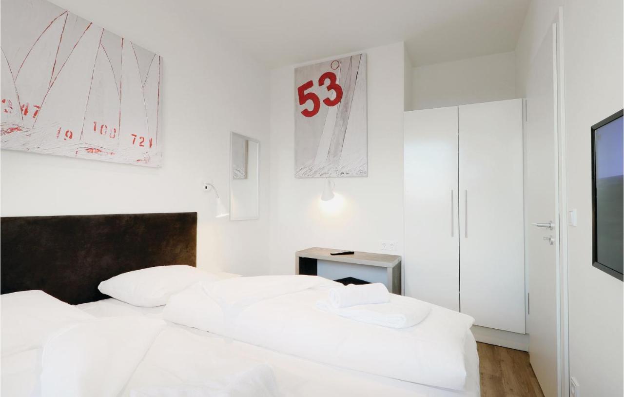 Nice Apartment In Luebeck Travemuende With Kitchen Екстериор снимка